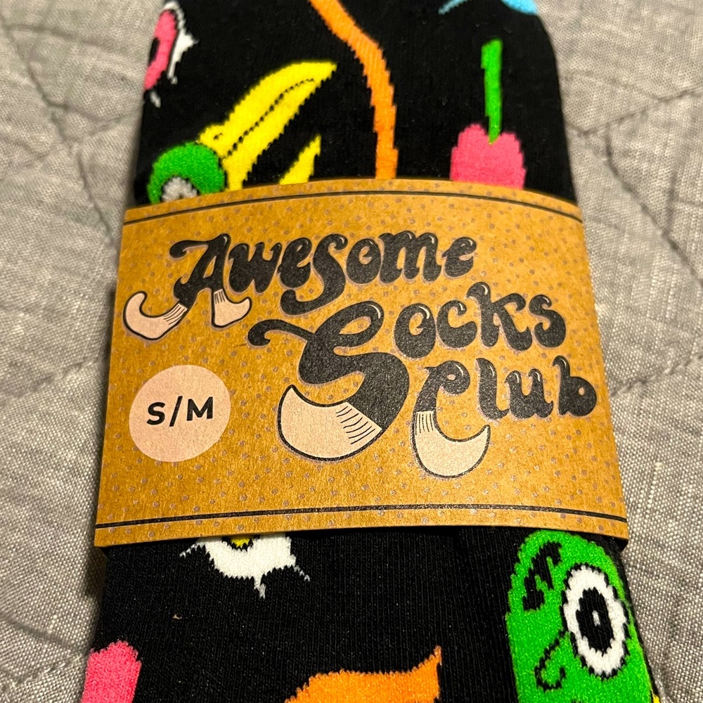 DFTBA Awesome Socks Club January 2022 Unisex S/M Socks- NWT
